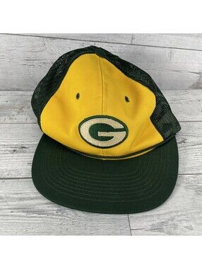 Vintage 80s Green Bay Packers NFL Football Young An SnapBack Mesh Hat